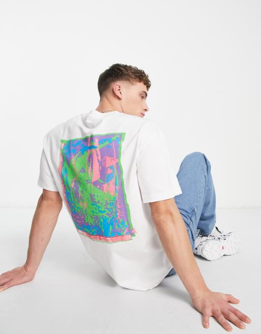 【WEEKDAY】Oversized Graphic Printed グラフィックTシャツ WEEKDAY Oversized Graphic Printed T-Shirt in Spiky Metal