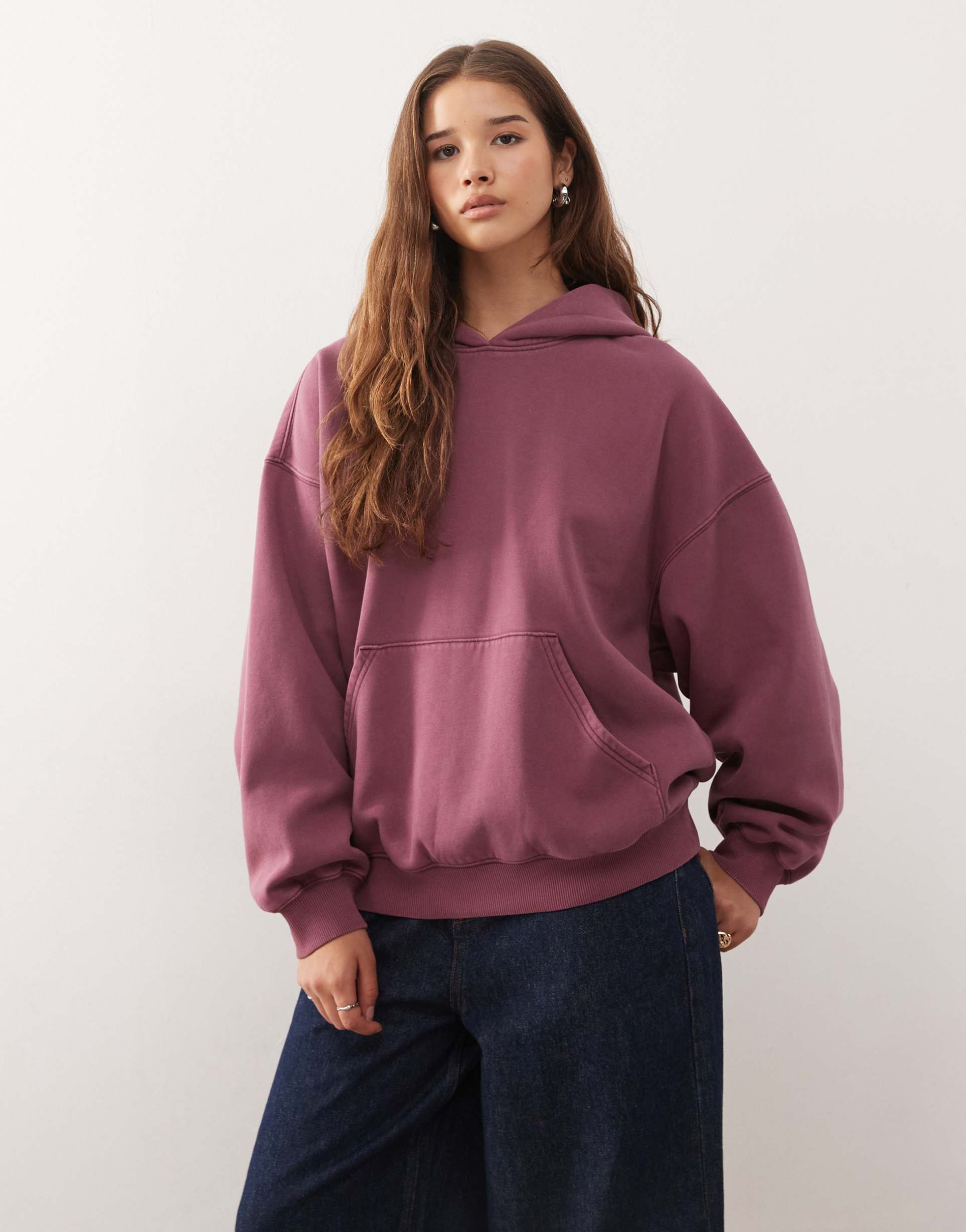 weekday oversized heavyweight jersey hoodie in burgundy