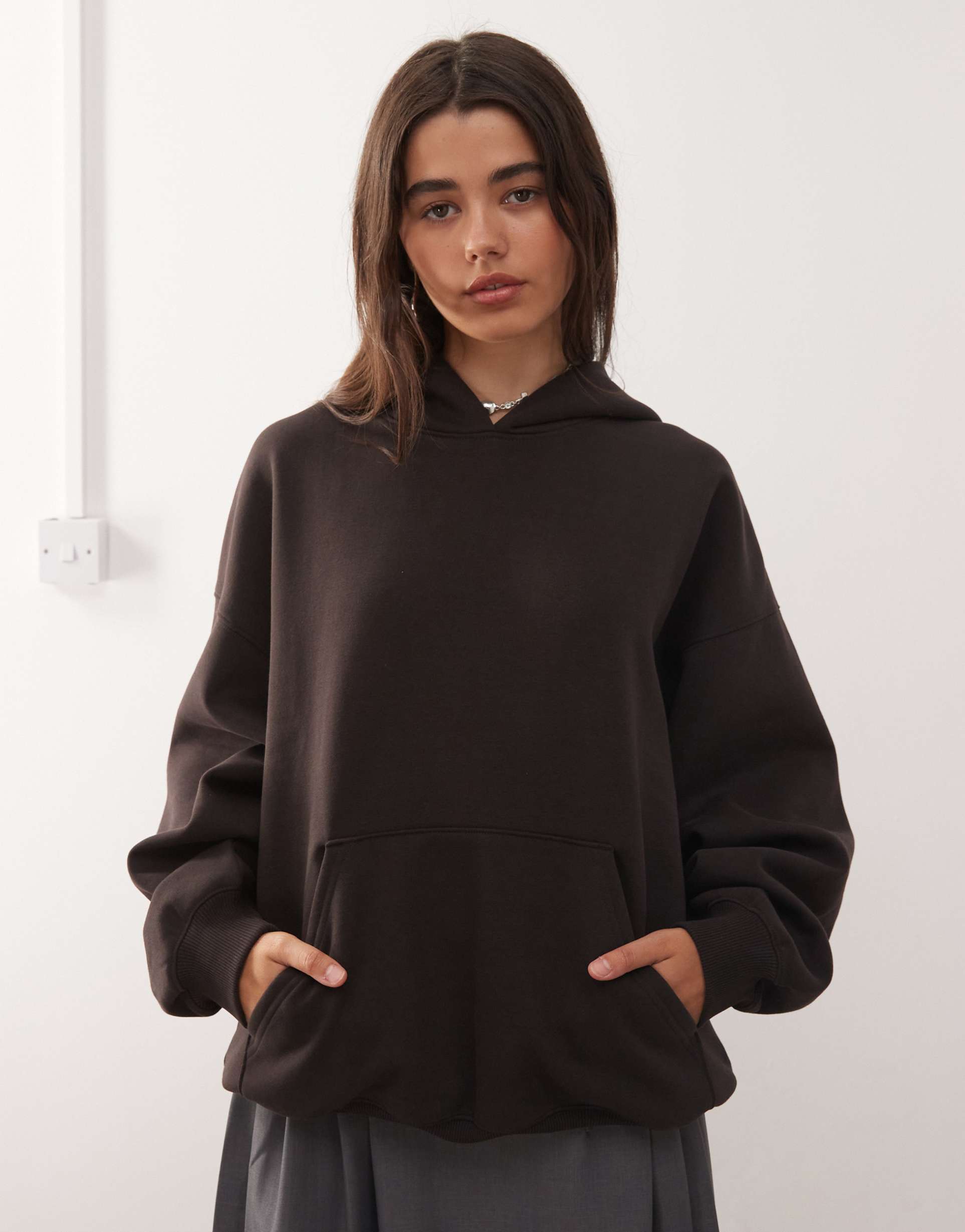 weekday oversized heavyweight jersey hoodie in dark brown