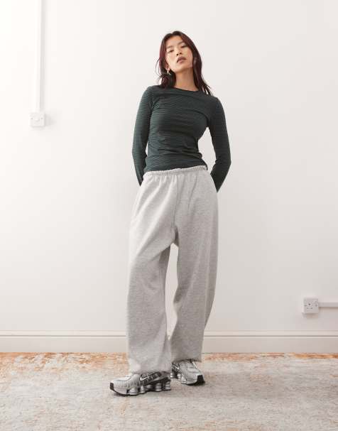 Weekday oversized heavyweight jersey sweatpants in grey melange - view 1