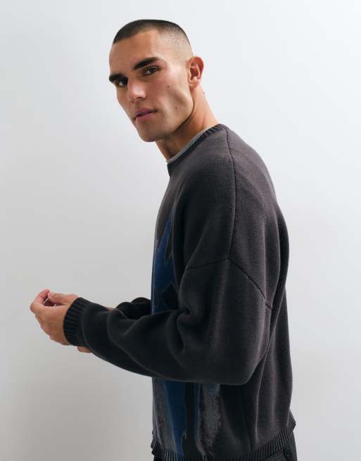 Weekday oversized jumper with spike graphic in dark brown, 2 of 5