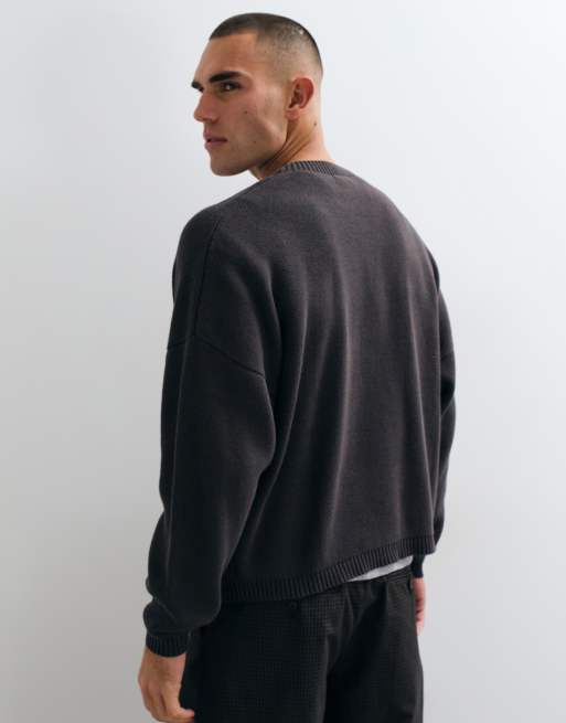 Weekday oversized jumper with spike graphic in dark brown, 4 of 5