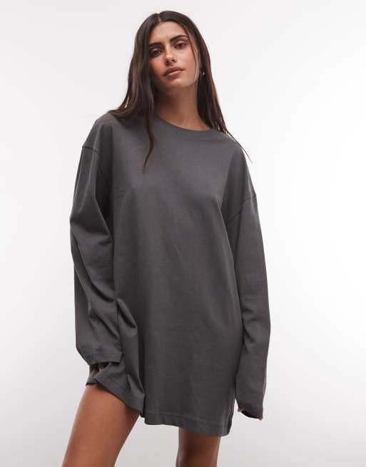 Weekday oversized langærmet T-shirt-kjole i charcoal kun hos ASOS, 2 af 4
