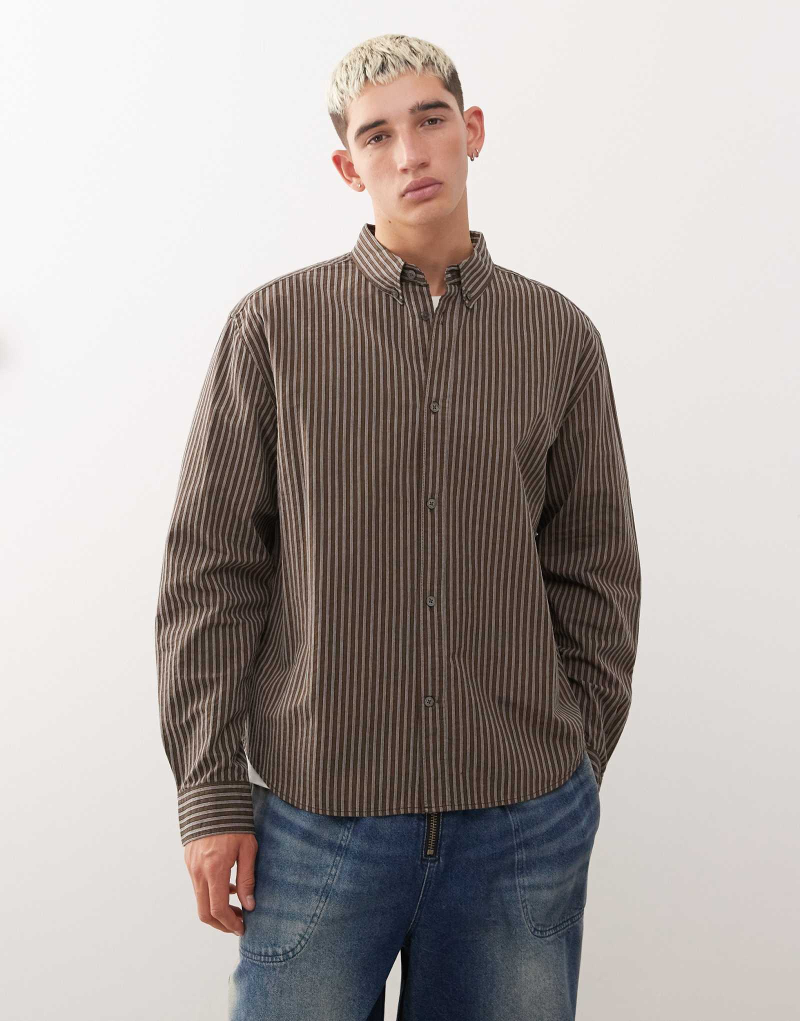 Повседневная рубашка оверсайз с длинным рукавом в коричневую полоску