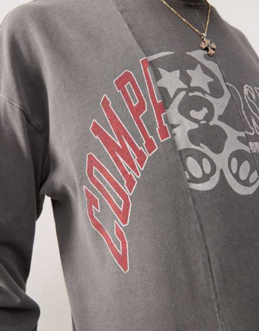 Weekday oversized long sleeve t-shirt with cut and sew varsity graphic print in washed black, 3 of 4