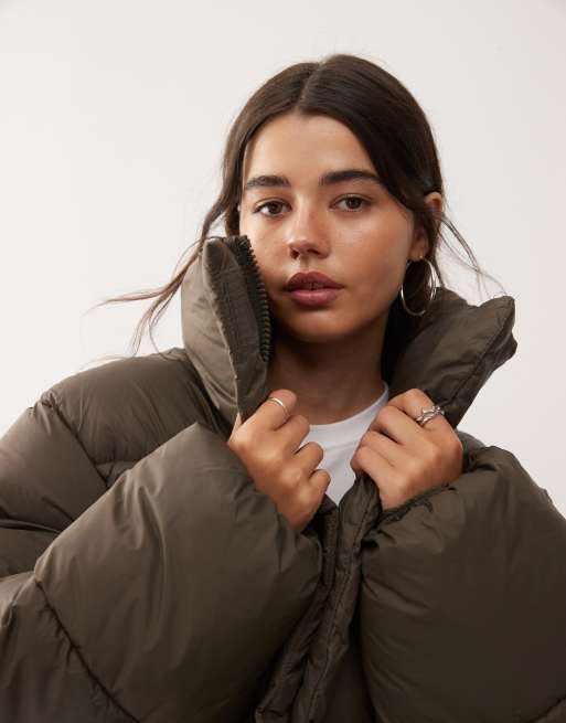 Weekday oversized puffer coat in dark brown