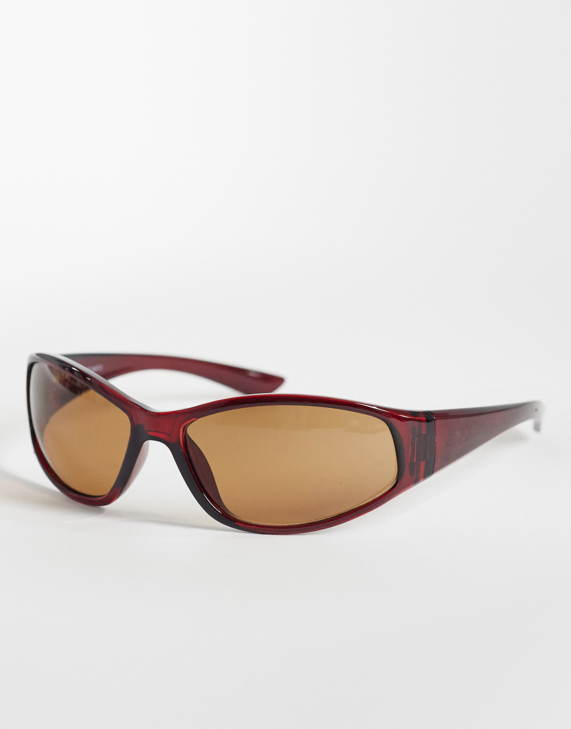 weekday oversized racer sunglasses in red with brown lense