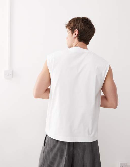 Weekday - Oversized, ærmeløs og hvid T-shirt, 3 af 4