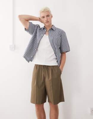 oversized smart shorts with elastic waist in khaki-Green