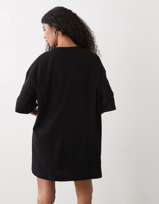 Weekday oversized t-shirt dress in black, 3 of 4