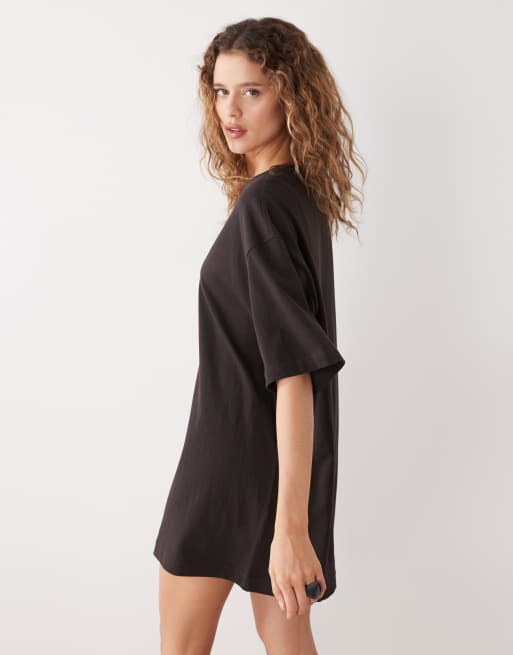 Weekday oversized T-shirt dress in dark brown, 3 of 4