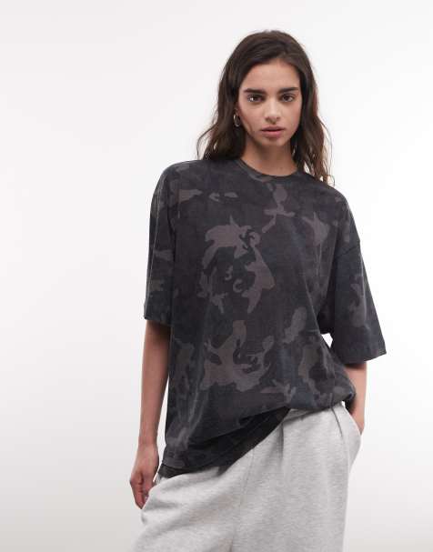 Weekday oversized t-shirt in camo print - view 1