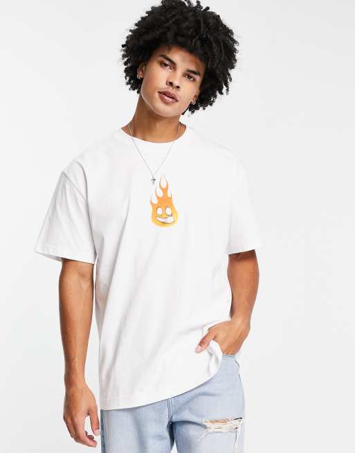 Weekday - Oversized T-shirt met grafische vlamprint in wit