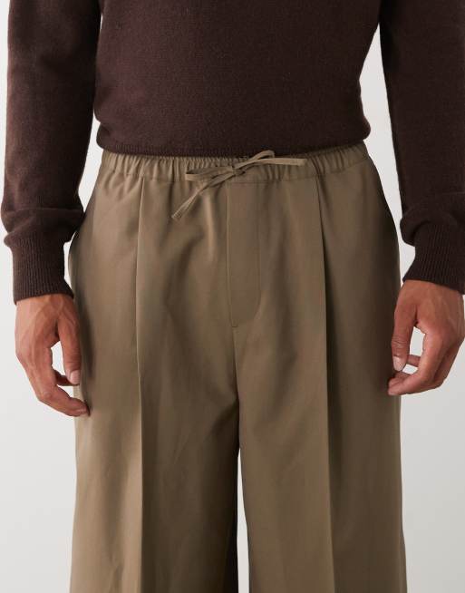 Weekday oversized tailored trousers with elasticated waistband in brown, 4 of 5