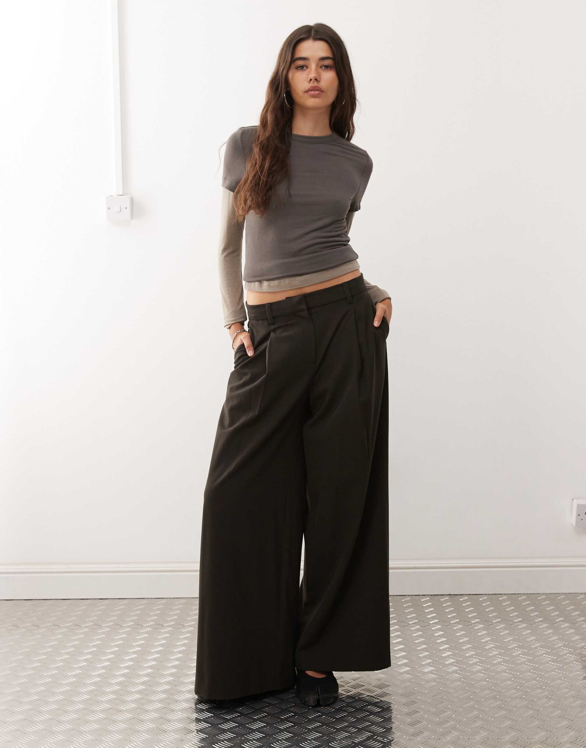 weekday oversized wide leg pleated pants in brown gray melange