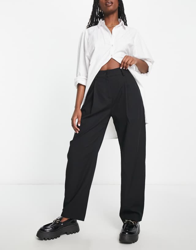 Weekday ovoid pants in black