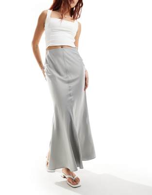 Weekday - Paige - Jupe longue en satin coupe sirène - Gris