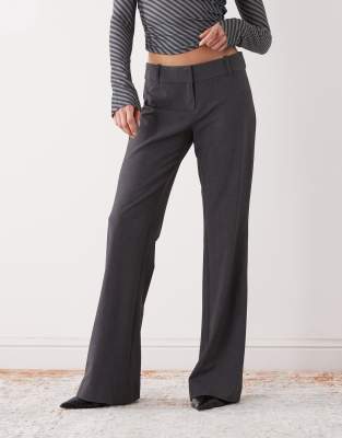 Weekday - Pantalon ajusté évasé - Gris foncé chiné