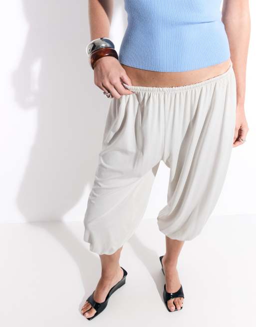 Weekday pantalon bouffant coupe ballon écru, 2 de 5