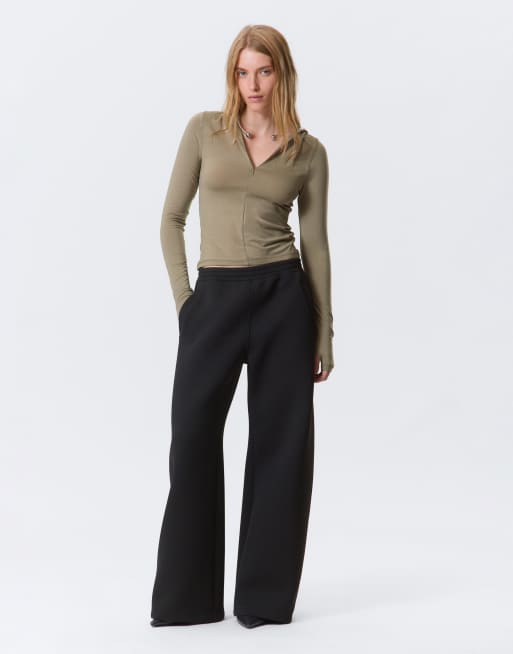 Weekday - Pantalon de jogging ample en imitation néoprène - Noir