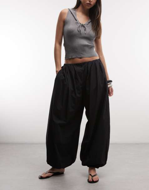 Weekday - Pantalon plissé coupe ballon - Noir - view 1