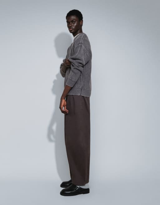 Weekday - pantalones barrel de color marrón oscuro, 4 de 7