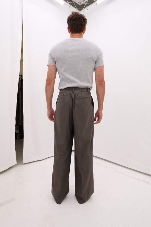 Weekday - pantalones barrel de color marrón oscuro, 6 de 7