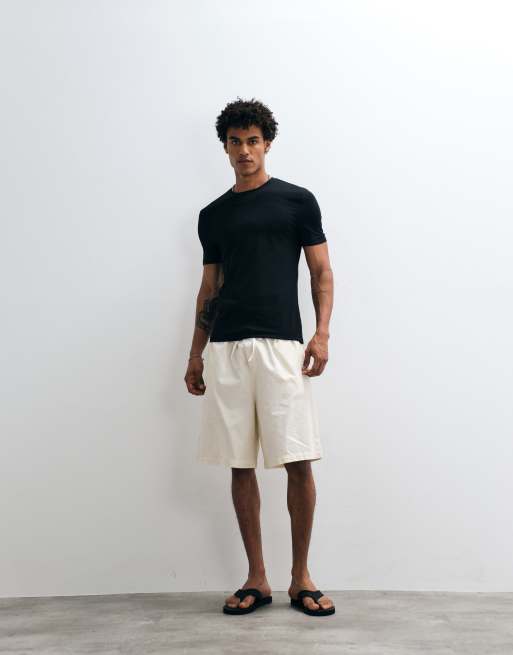 Weekday - Pantalones cortos beis extragrandes de mezcla de lino, 3 de 5