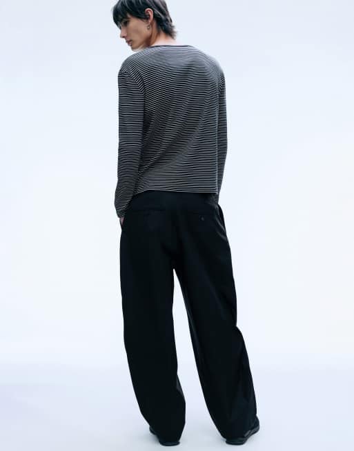 Weekday pantalones de pernera barrel en negro, 3 de 4