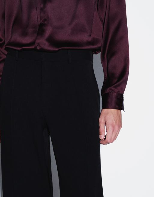 Weekday pantalones de sastre holgados de pernera recta con pinzas delanteras en negro, 3 de 5