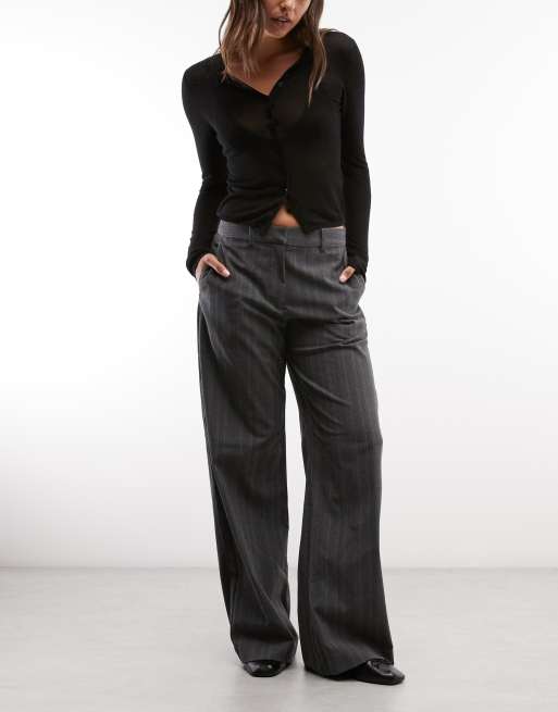 Weekday - pantalones de traje de pernera ancha en raya diplomática gris oscuro, 3 de 5