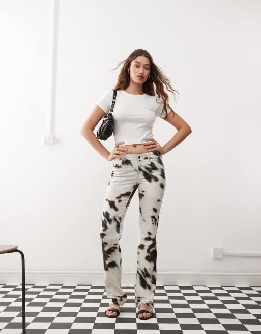 Weekday - Pantaloni dritti a vita bassa con stampa pezzata