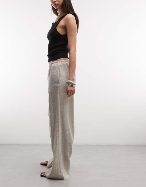 Weekday - Pantaloni stropicciati a fondo ampio beige chiaro, 2 di 5