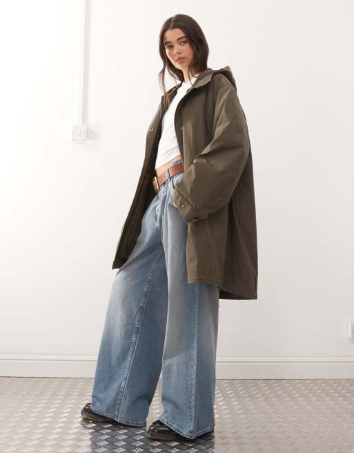 Weekday - Parka oversize color talpa scuro con fodera rimovibile e cappuccio in pelliccia sintetica