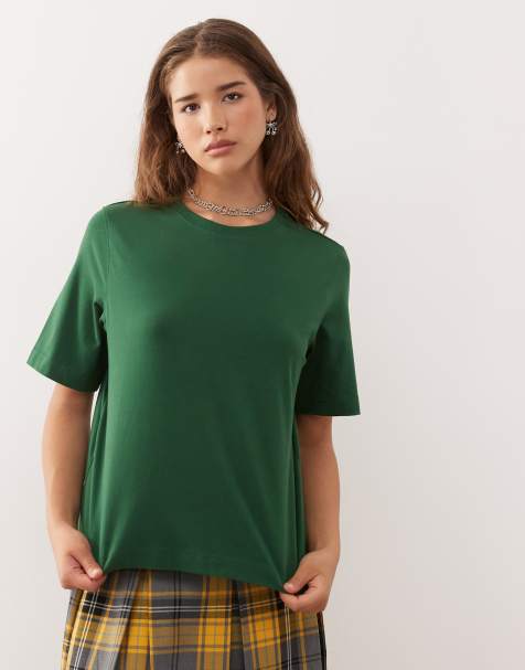 Weekday – Perfect – Kastiges T-Shirt in Dunkelgrün - view 1