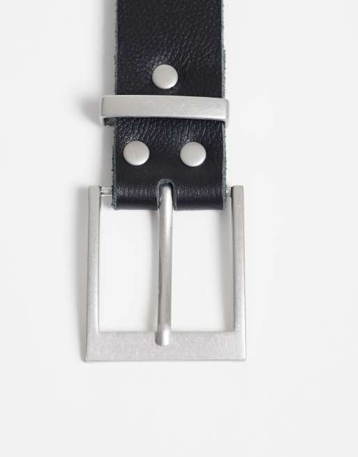 Weekday premium leather belt in black, 2 of 3