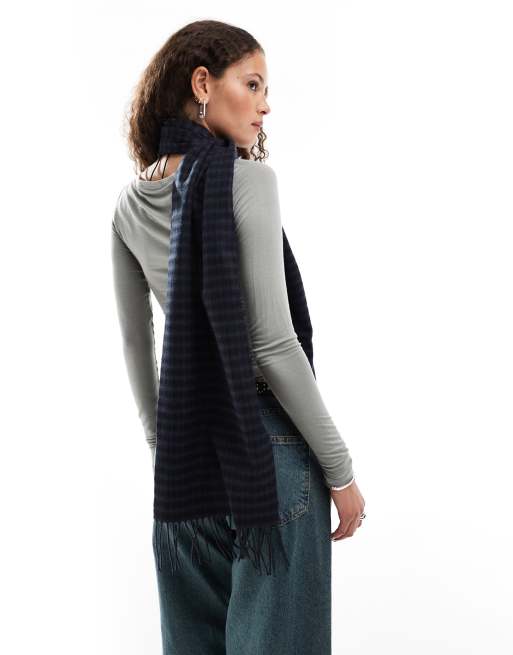 Weekday premium wool scarf in black plaid, 3 of 4