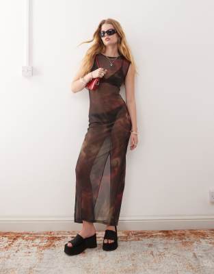 printed mesh maxi dress in black