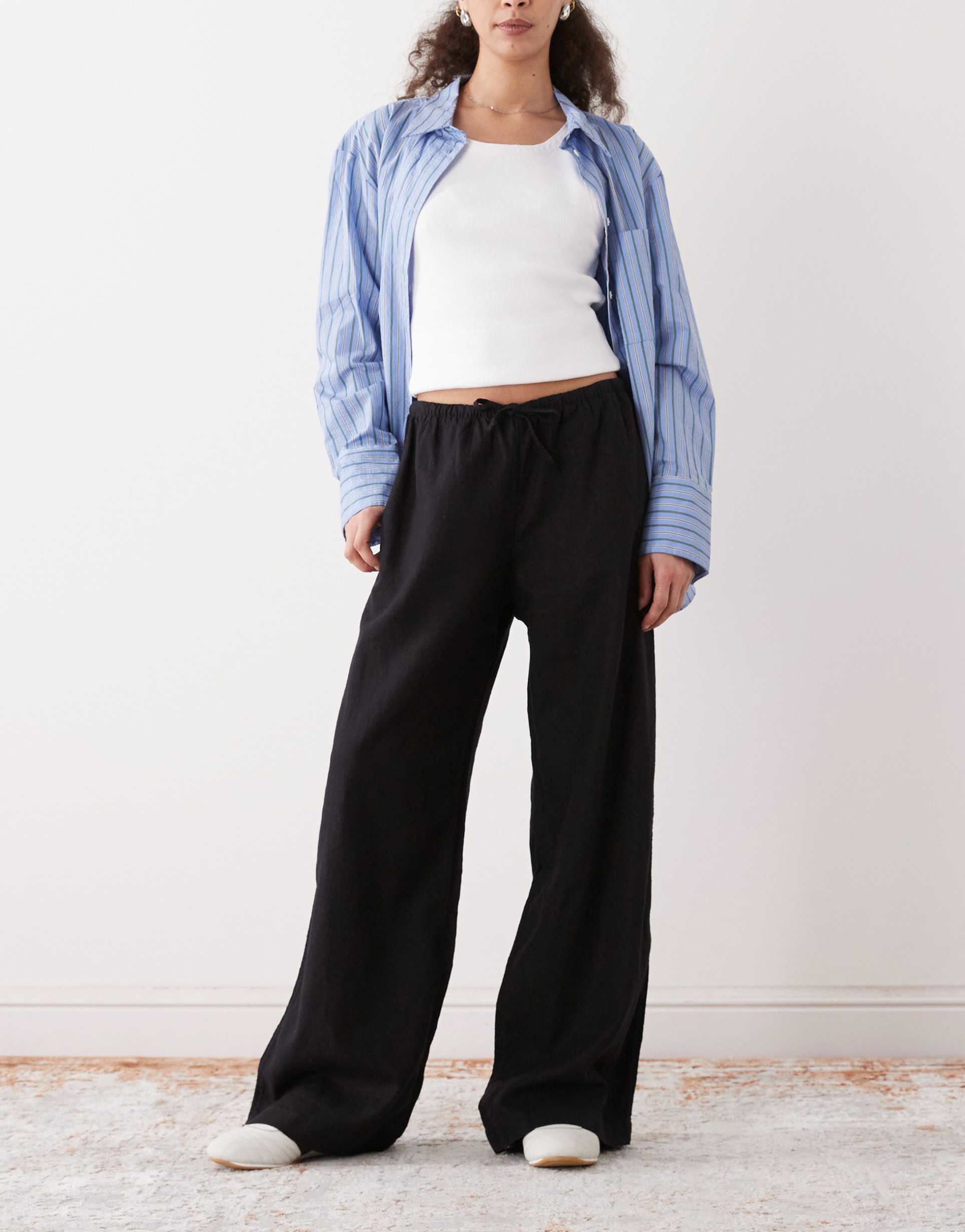 weekday pull on linen mix wide leg pants in black - exclusive to asos