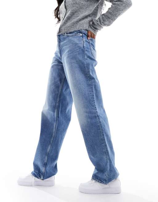 Weekday – Rail – Weite Jeans in Seventeen-Blau mit mittelhohem Bund und geradem Schnitt, 3 von 5