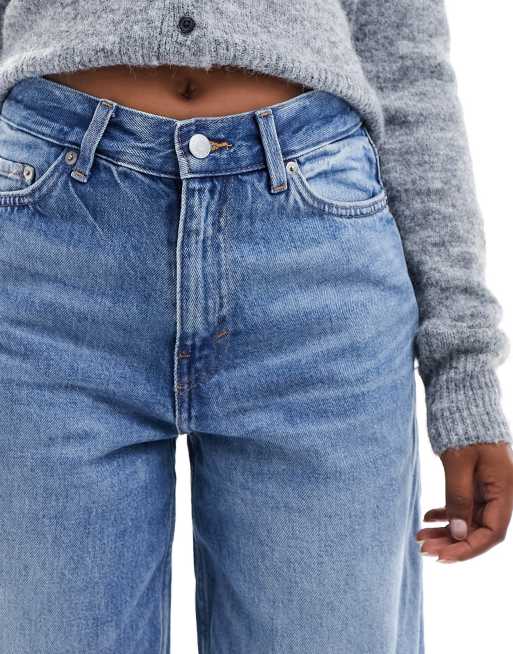 Weekday – Rail – Weite Jeans in Seventeen-Blau mit mittelhohem Bund und geradem Schnitt, 4 von 5