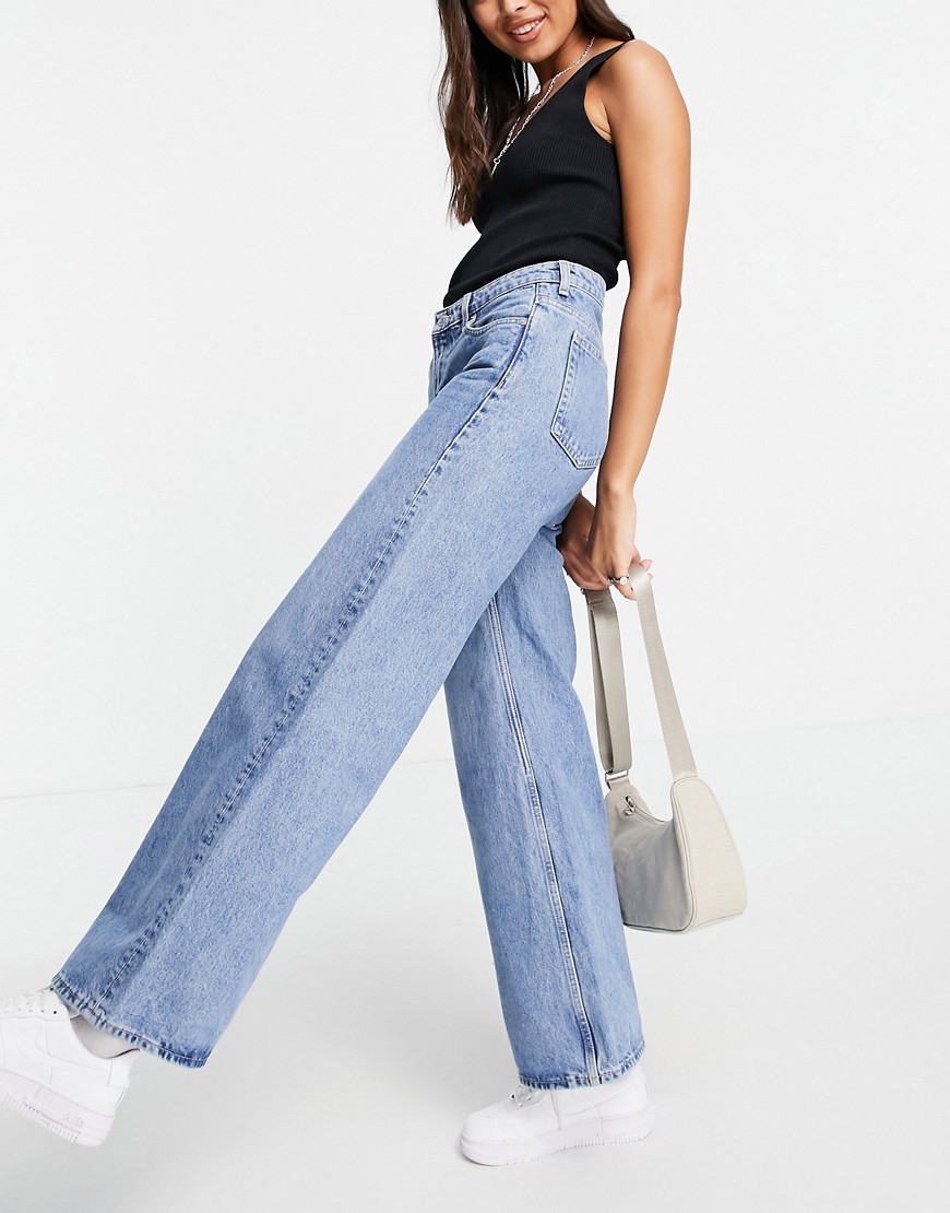 Weekday Ray organic cotton low rise wide leg jeans in hanson blue-Blues