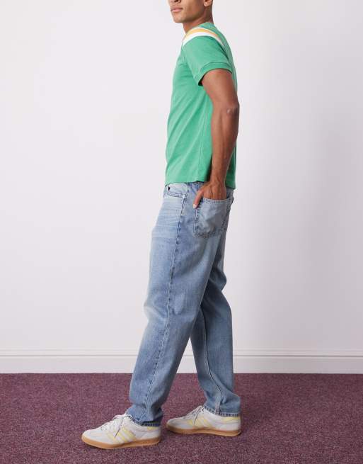 Weekday Ray relaxed fit tapered jeans in blue, 3 of 5