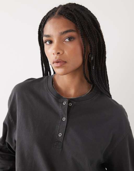 Weekday - Rechte henley top met lange mouwen en knopen in donkergrijs, 4 van 4