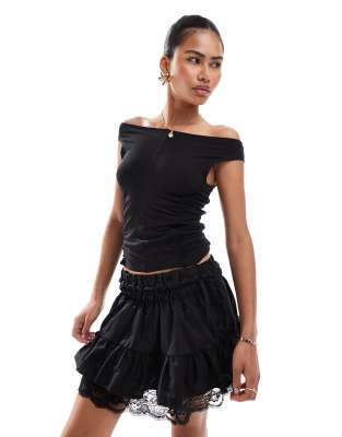 Weekday Regina Bardot Top With Front Seam And Ruched Detail In Black