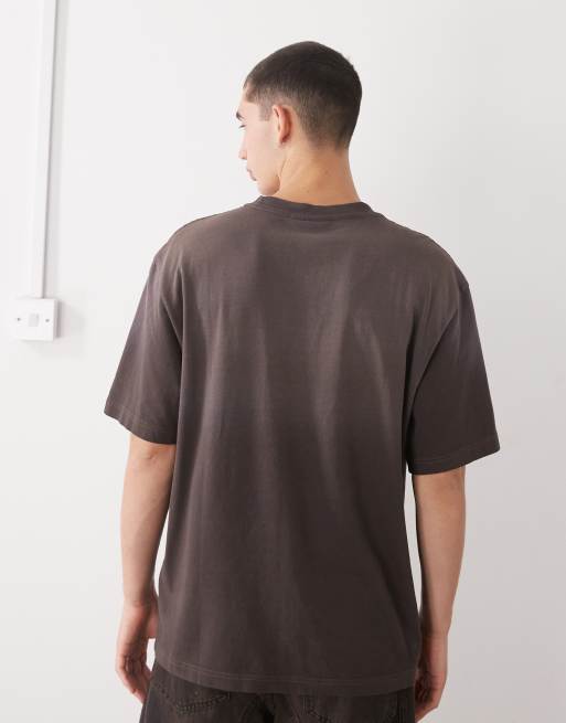 Weekday relaxed fit t-shirt graphic print in faded brown, 3 of 5