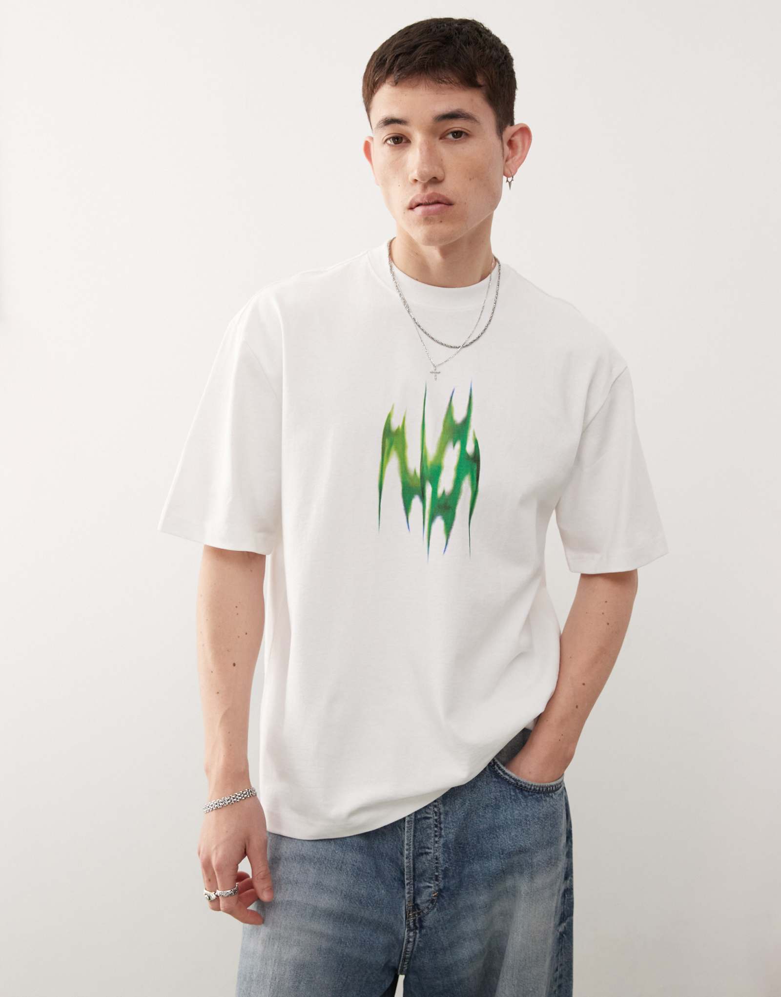 Футболка свободного кроя для буднего дня с графическим принтом спереди и сзади белого цвета