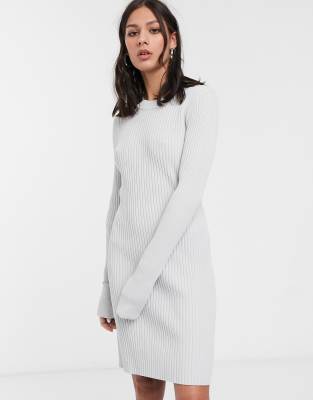 white long sleeve ribbed dress