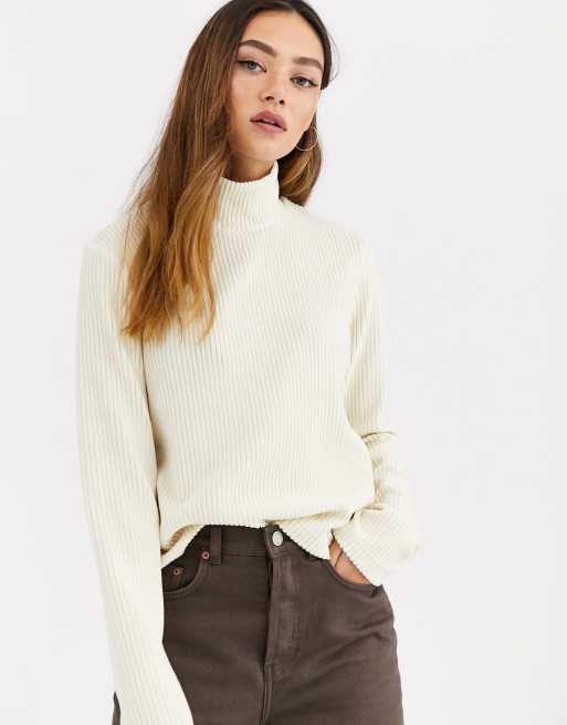 Cream turtleneck outlet top