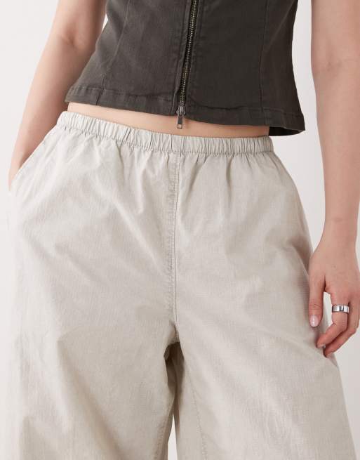Weekday ripstop oversized drawstring pants in light beige, 4 of 5